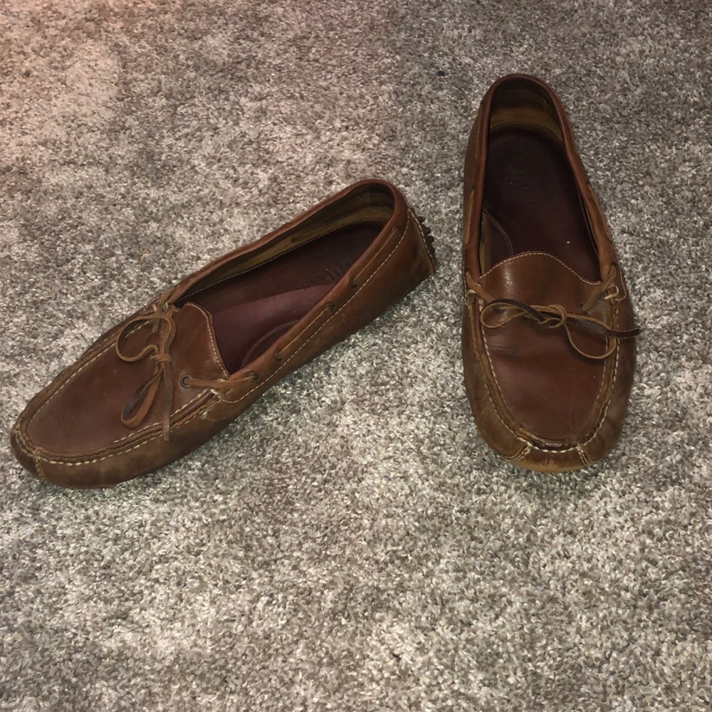 Leather shoes